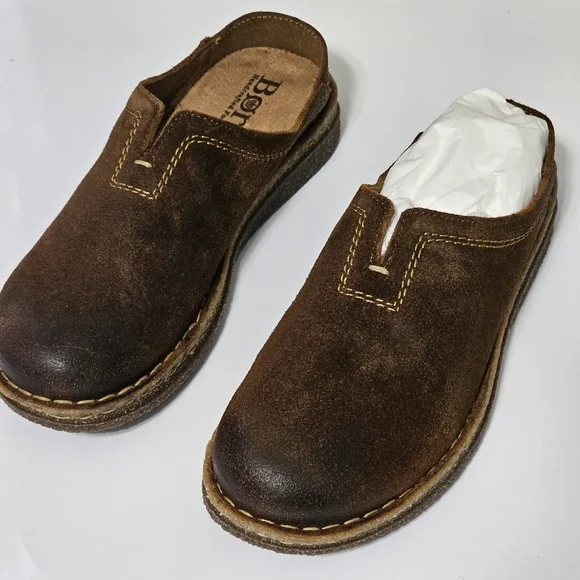 Born Seana Distressed clogs - Picture 2 of 16